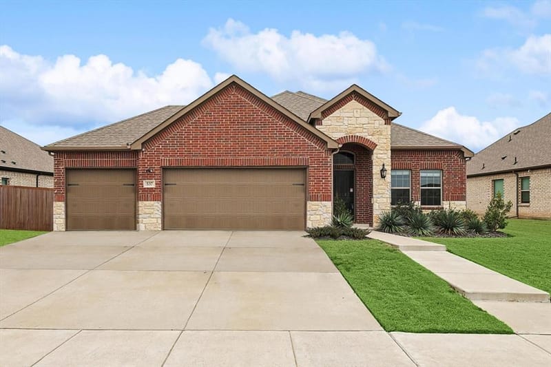 537 Oleander Drive, Royse City TX 75189