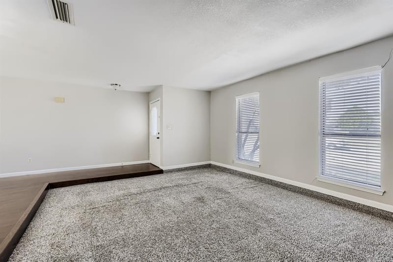 1012 Bellflower Drive, Carrollton TX 75007 - Photo 6