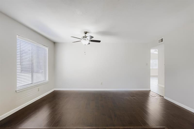 1012 Bellflower Drive, Carrollton TX 75007 - Photo 7