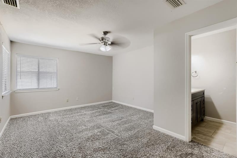 1012 Bellflower Drive, Carrollton TX 75007 - Photo 15