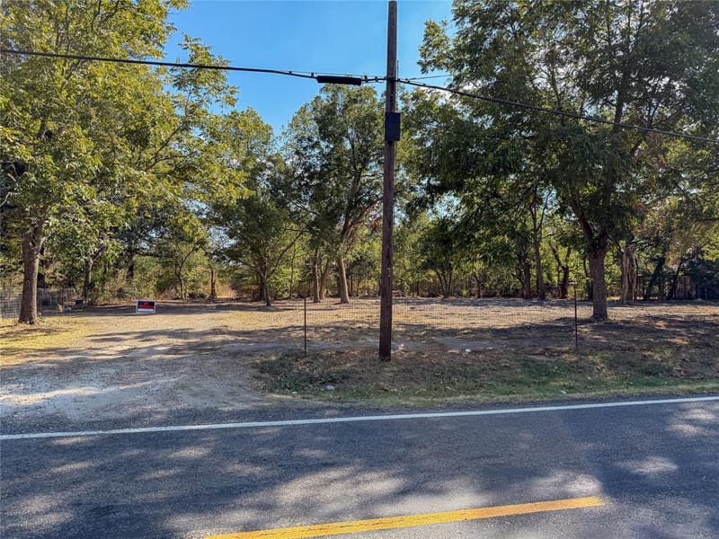 310 A E Main Street, Ladonia TX 75449 - Photo 11