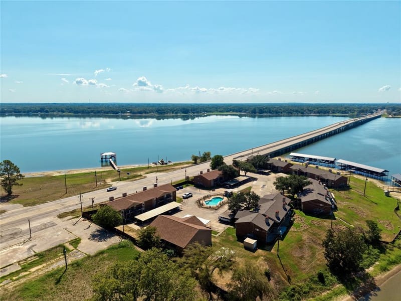 849 GUN BARREL Lane S # E4, Gun Barrel City TX 75156