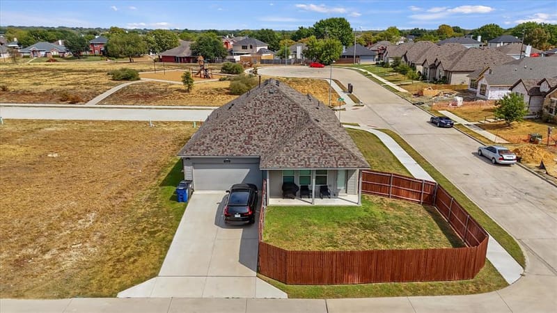 1505 Hermes Lane, Lancaster TX 75134 - Photo 31