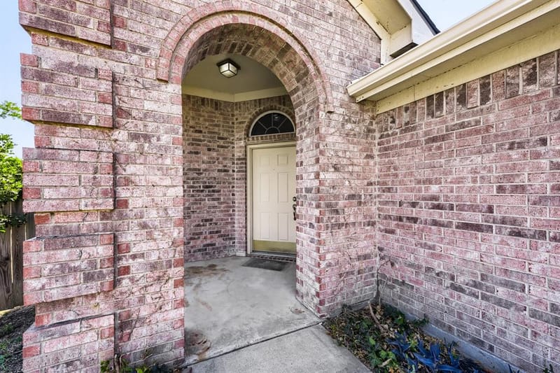 6221 Brooklynn Drive, Fort Worth TX 76179 - Photo 3
