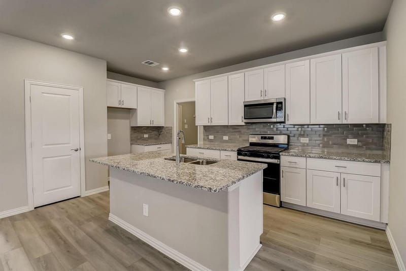 3907 Marble Falls Drive, Farmersville TX 75442 - Photo 2