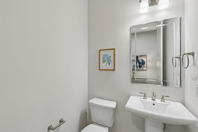17717 Sage Lane, Dallas TX 75252 - Photo 4