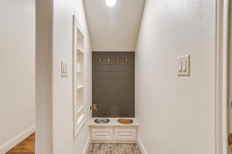115 Lantana Court, Poolville TX 76487 - Photo 35