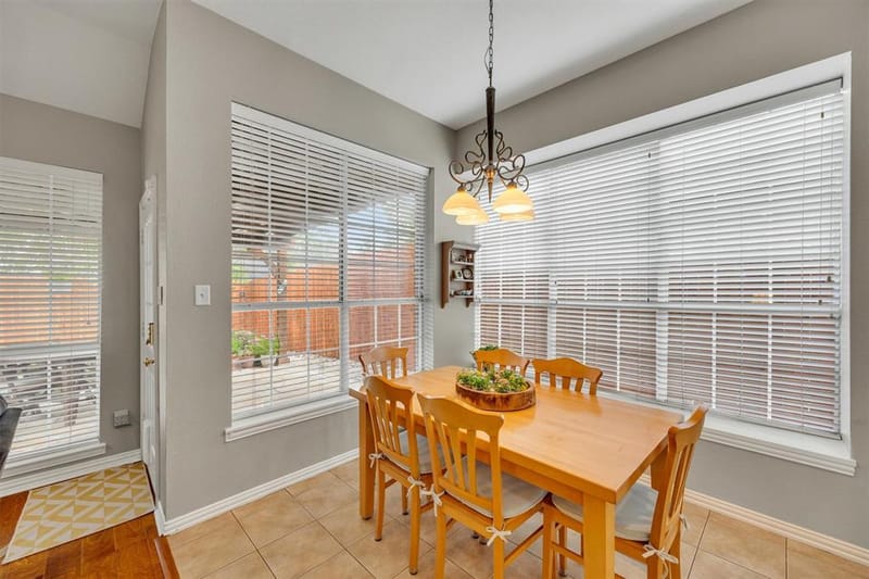 2655 Garden Ridge Lane, Arlington TX 76006 - Photo 17
