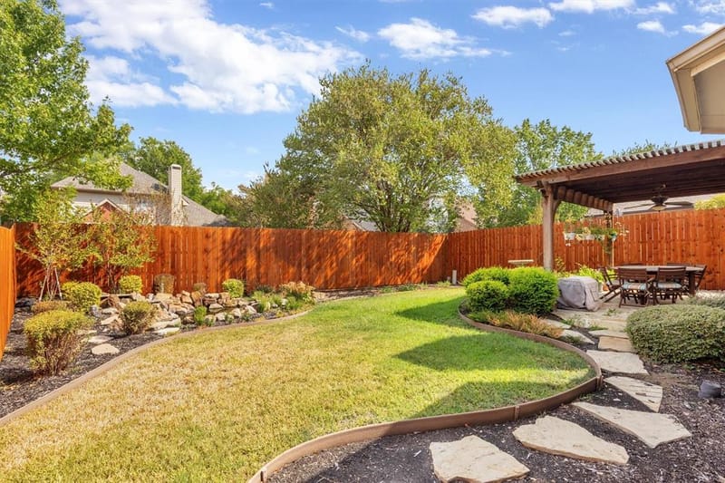 2655 Garden Ridge Lane, Arlington TX 76006 - Photo 35