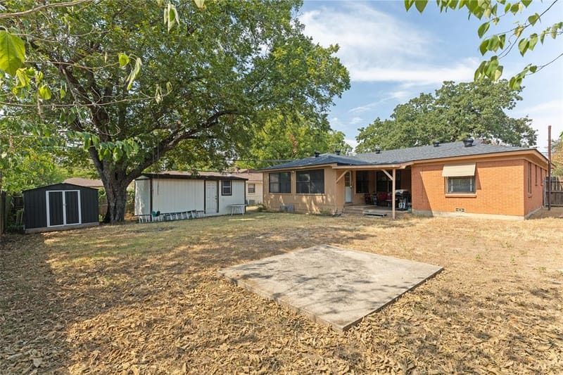 6051 Black Oak Lane, Fort Worth TX 76114 - Photo 6