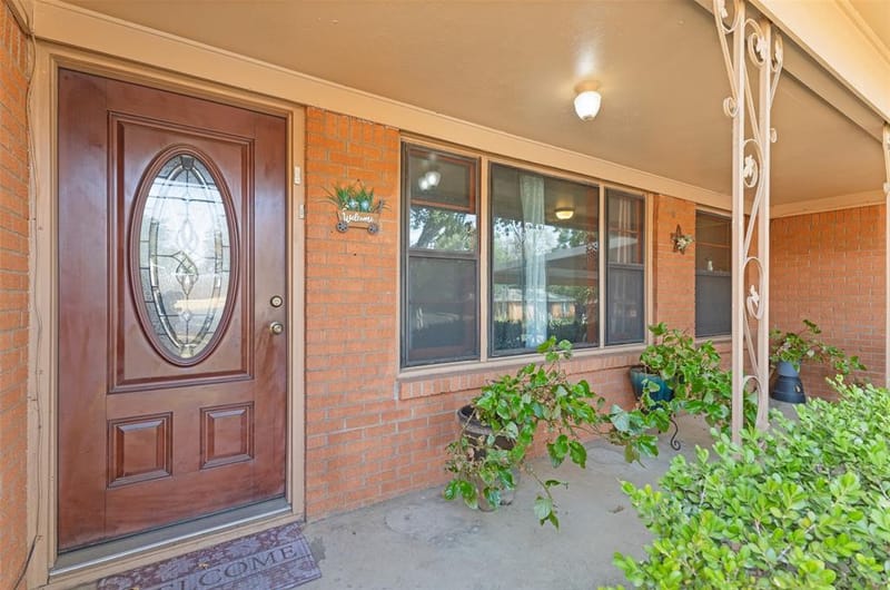 6051 Black Oak Lane, Fort Worth TX 76114 - Photo 9