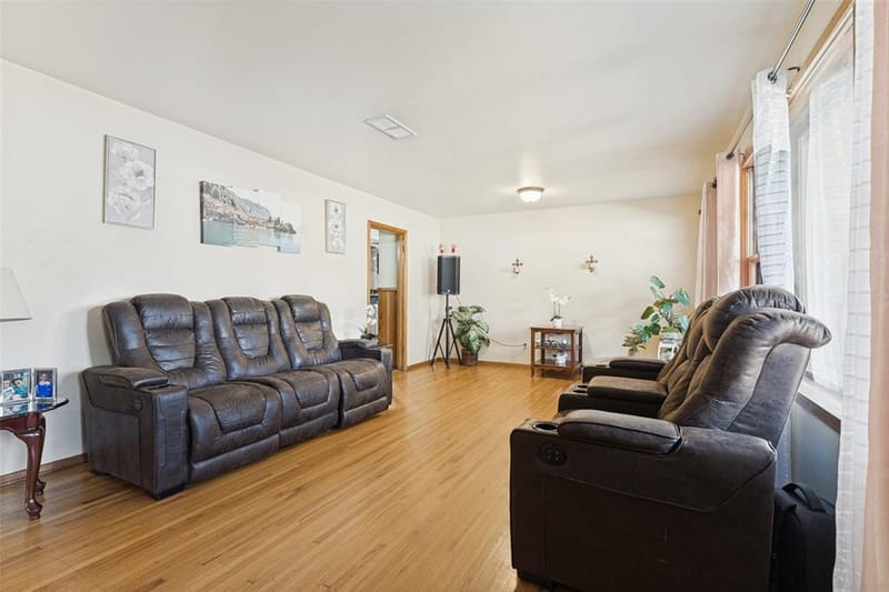 6051 Black Oak Lane, Fort Worth TX 76114 - Photo 10
