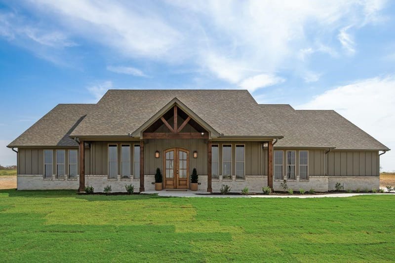 120 Quail Run Court, Decatur TX 76234