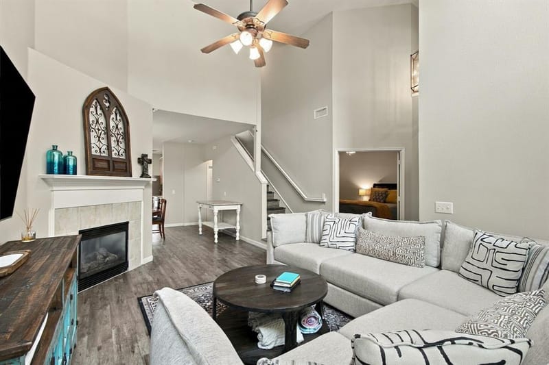 11251 Chaucer Drive, Frisco TX 75035 - Photo 8