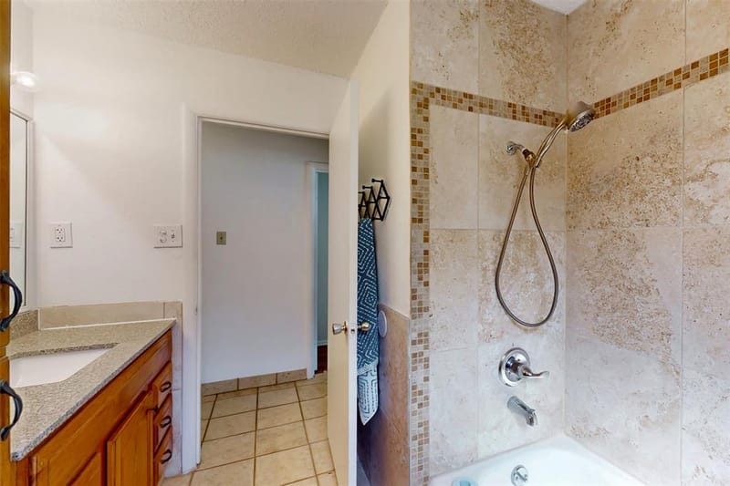 1000 Springdale Road, Bedford TX 76021 - Photo 23