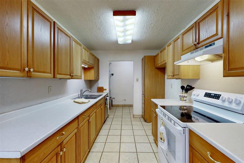 1000 Springdale Road, Bedford TX 76021 - Photo 13