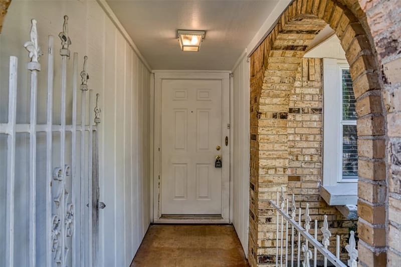1000 Springdale Road, Bedford TX 76021 - Photo 3