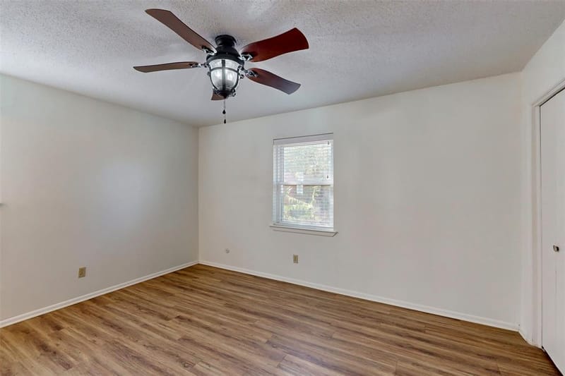 1000 Springdale Road, Bedford TX 76021 - Photo 15