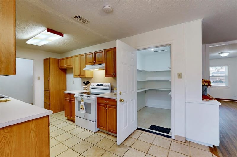 1000 Springdale Road, Bedford TX 76021 - Photo 11