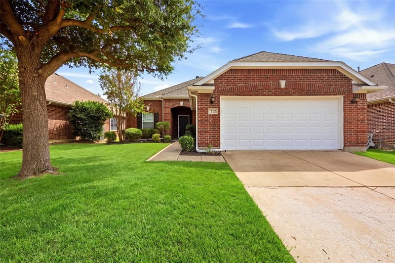 717 Creekside Drive, Little Elm TX 75068 - Photo 36