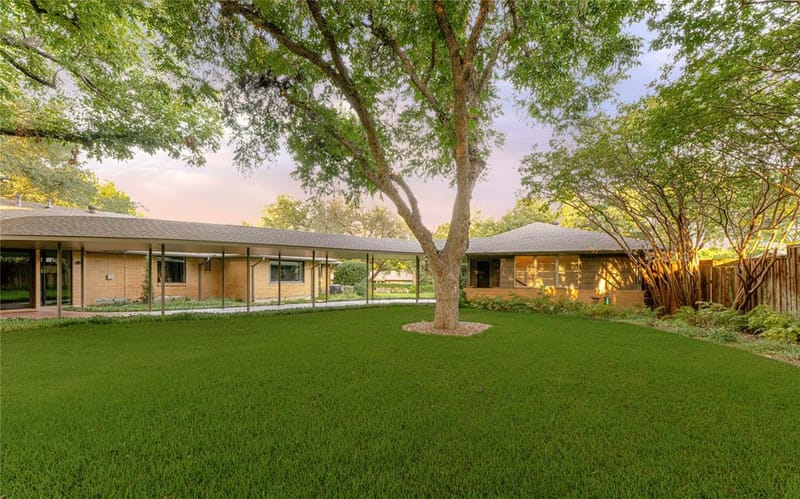 906 Leatrice Drive, Dallas TX 75208 - Photo 39