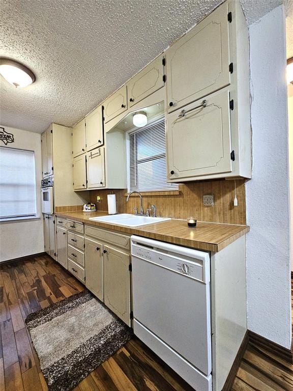 6208 Brookside Drive, Watauga TX 76148 - Photo 12