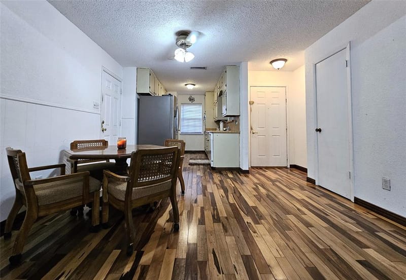 6208 Brookside Drive, Watauga TX 76148 - Photo 9