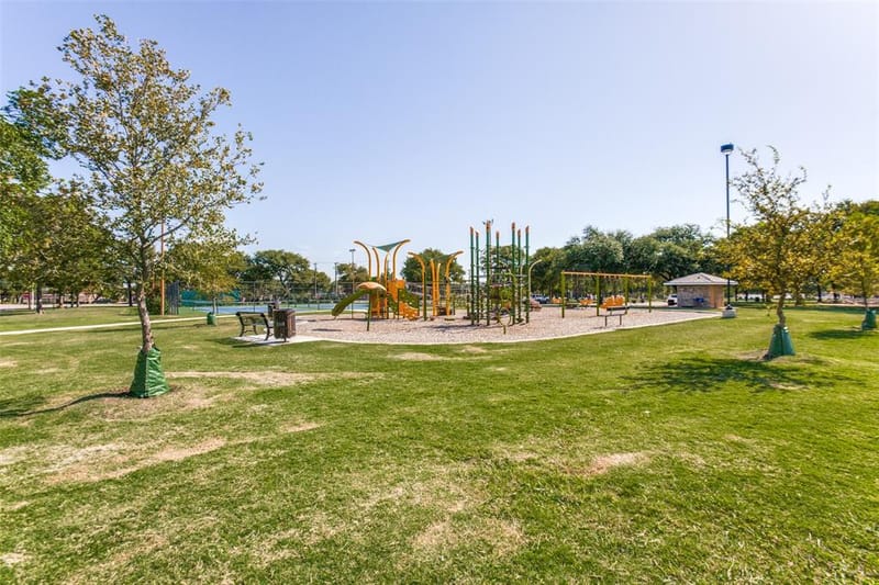 2604 Custer Parkway # B, Richardson TX 75080 - Photo 24