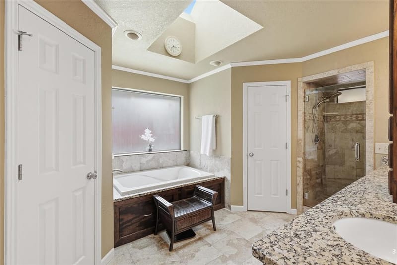 1516 Glastonbury Drive, Plano TX 75075 - Photo 18