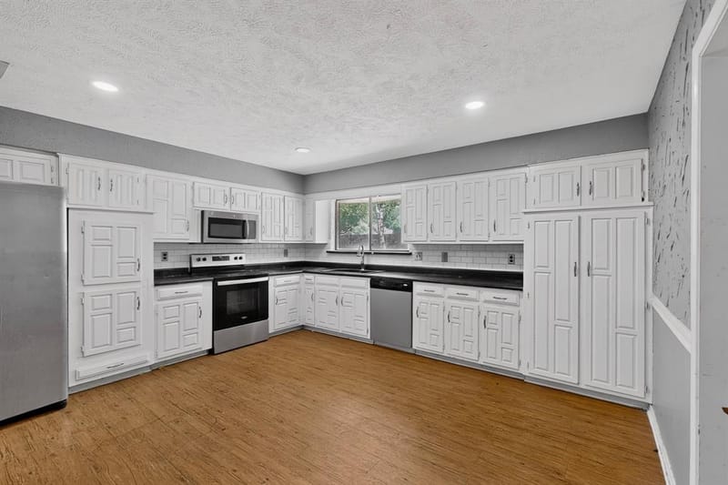 214 Buffalo Creek Drive, Waxahachie TX 75165 - Photo 10