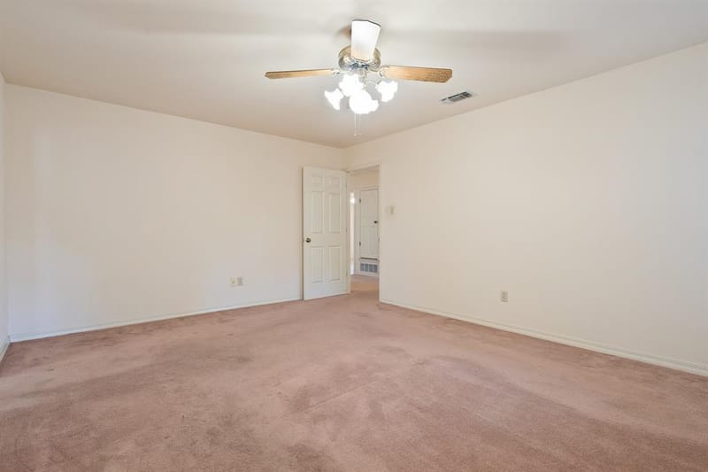 329 Jamie Way, Greenville TX 75402 - Photo 15