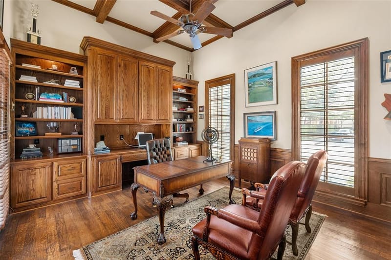 12010 Edgestone Road, Dallas TX 75230 - Photo 4