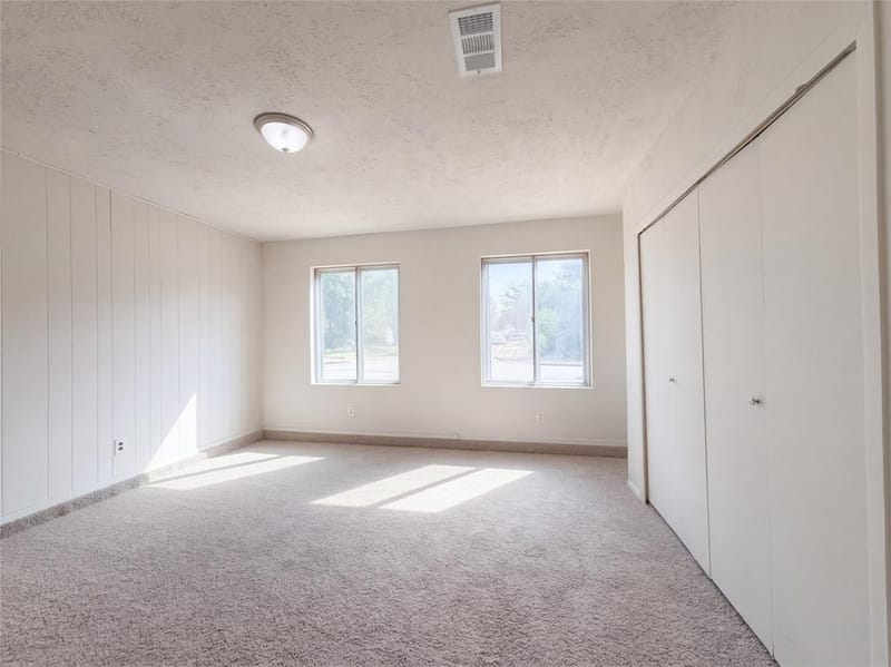 2610 Fallcreek Street, Arlington TX 76014 - Photo 8