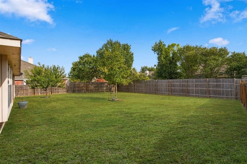 2412 Clubhouse Drive, Denton TX 76210 - Photo 27