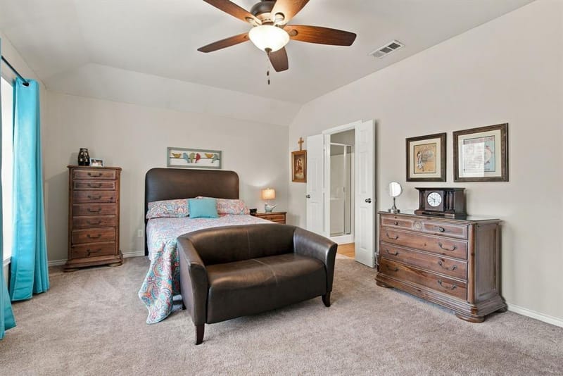 2412 Clubhouse Drive, Denton TX 76210 - Photo 16