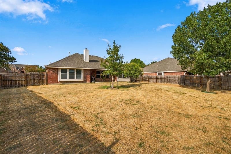 2412 Clubhouse Drive, Denton TX 76210 - Photo 26