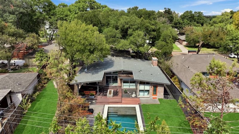 6216 Town Hill Lane, Dallas TX 75214 - Photo 35