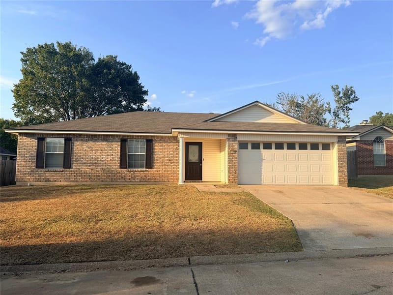 7504 Pecanwood Court, Haughton LA 71037