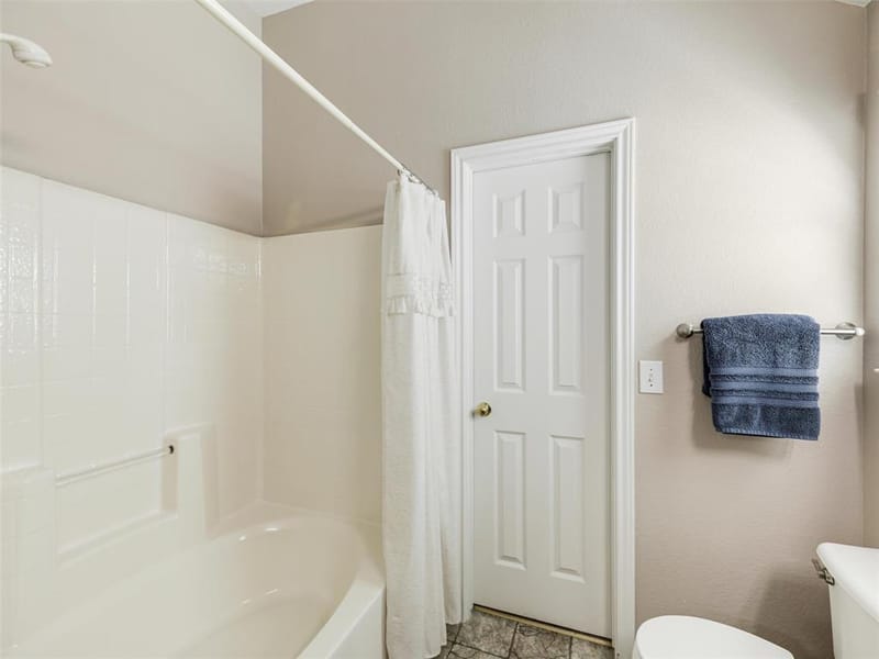 2109 Lilac Circle, McKinney TX 75071 - Photo 17