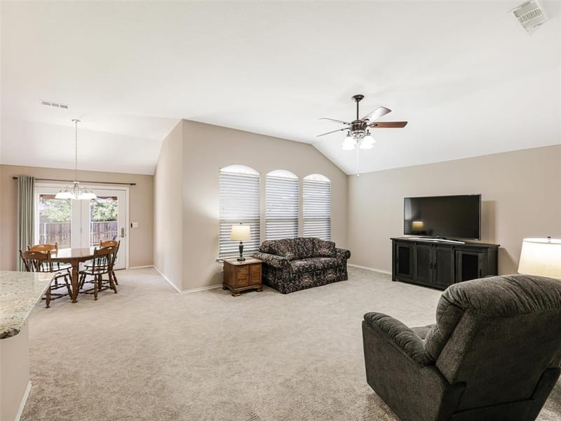 2109 Lilac Circle, McKinney TX 75071 - Photo 3