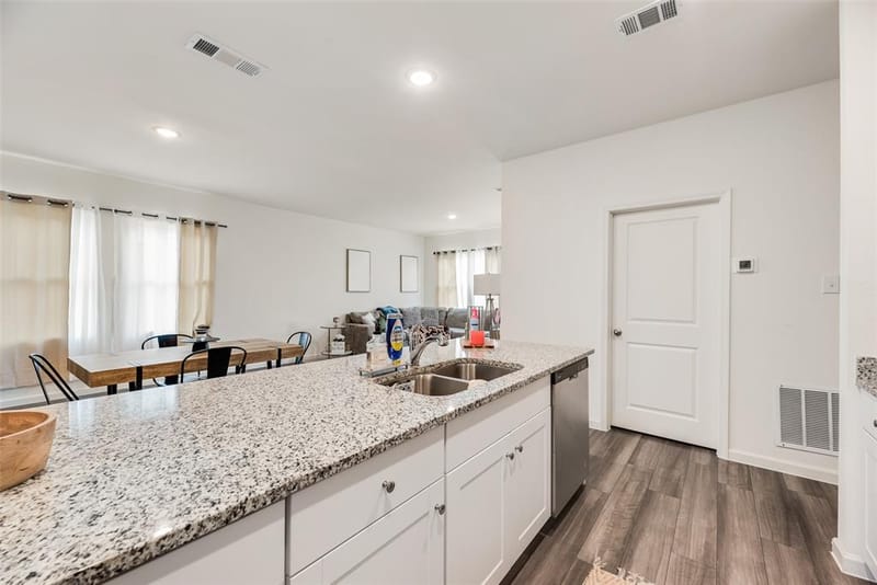 10357 Burnfoot Lane, Fort Worth TX 76036 - Photo 6