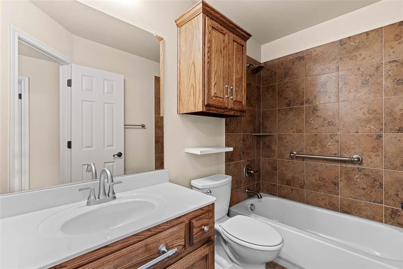 11800 Basilwood Drive, Fort Worth TX 76244 - Photo 24
