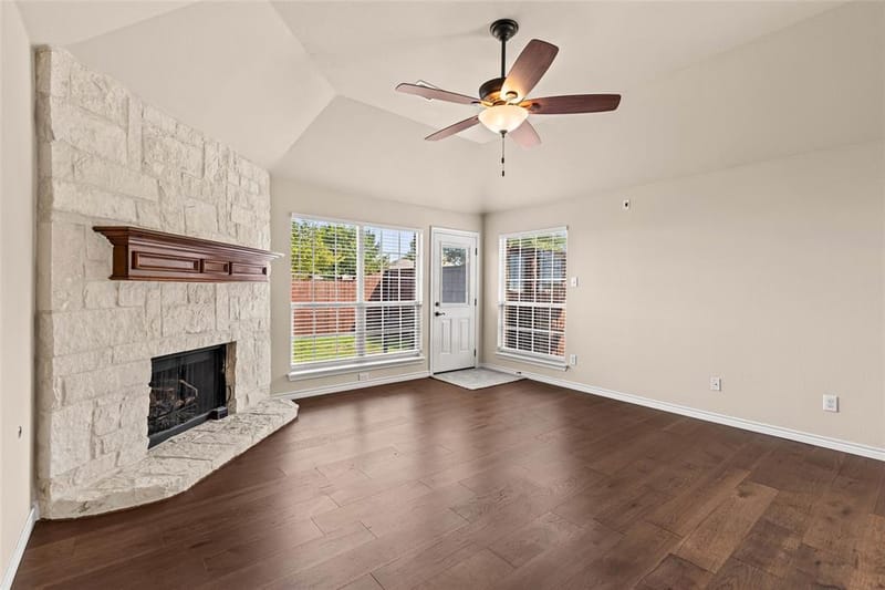 11800 Basilwood Drive, Fort Worth TX 76244 - Photo 8