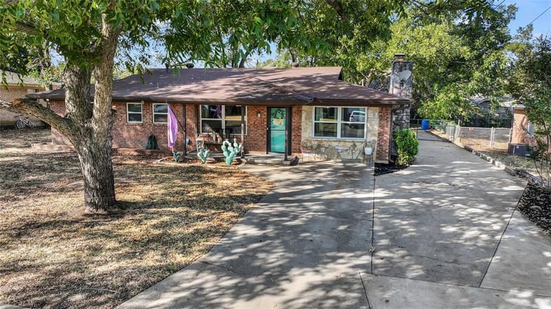 1772 N Bingham Street, Stephenville TX 76401