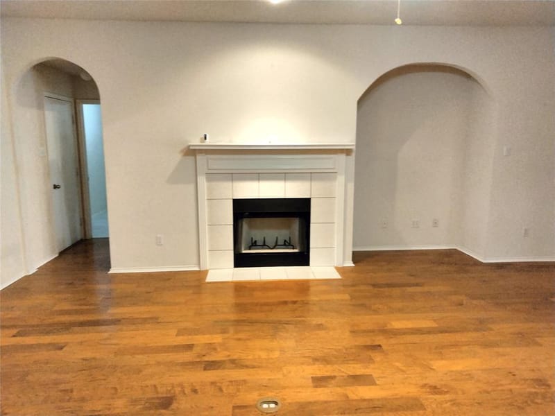 309 Odell Street, Cleburne TX 76033 - Photo 6