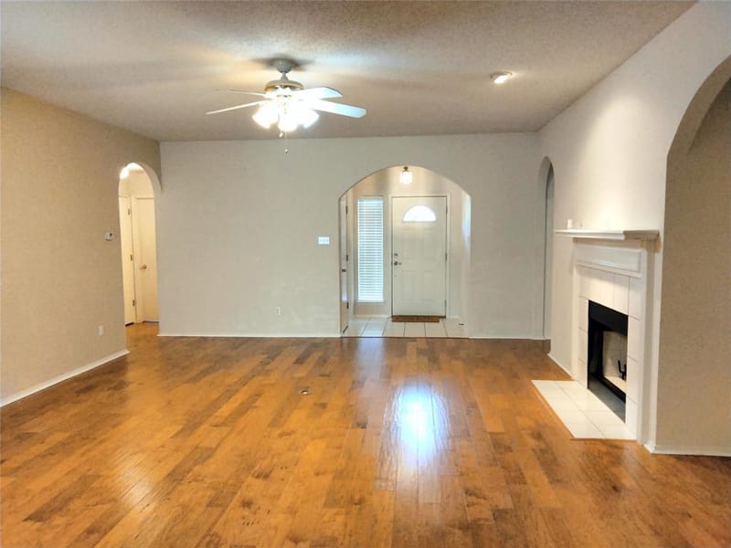 309 Odell Street, Cleburne TX 76033 - Photo 4