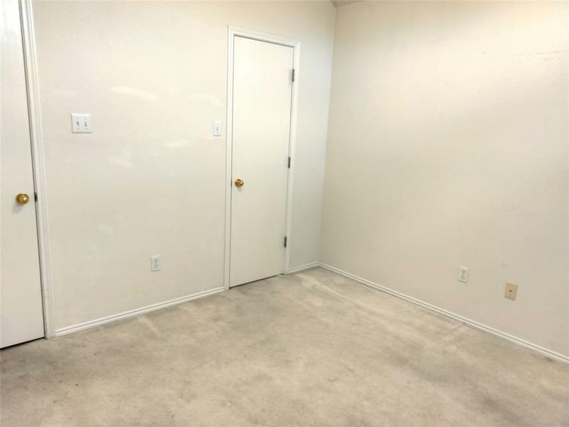 309 Odell Street, Cleburne TX 76033 - Photo 21