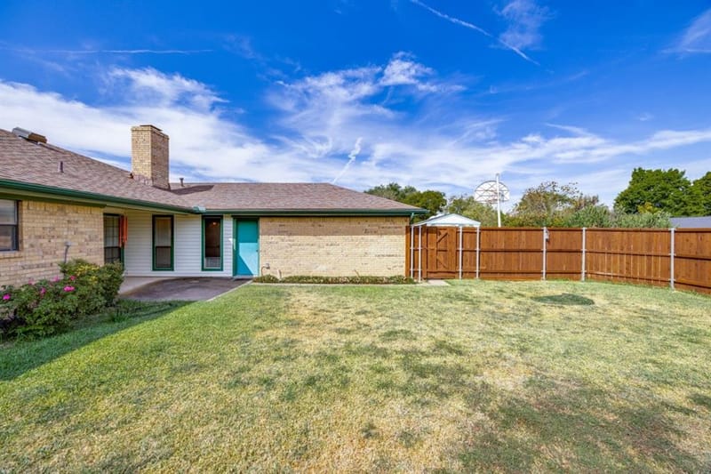 1721 Guildford Street, Garland TX 75044 - Photo 23
