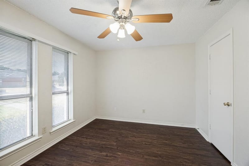 1721 Guildford Street, Garland TX 75044 - Photo 17