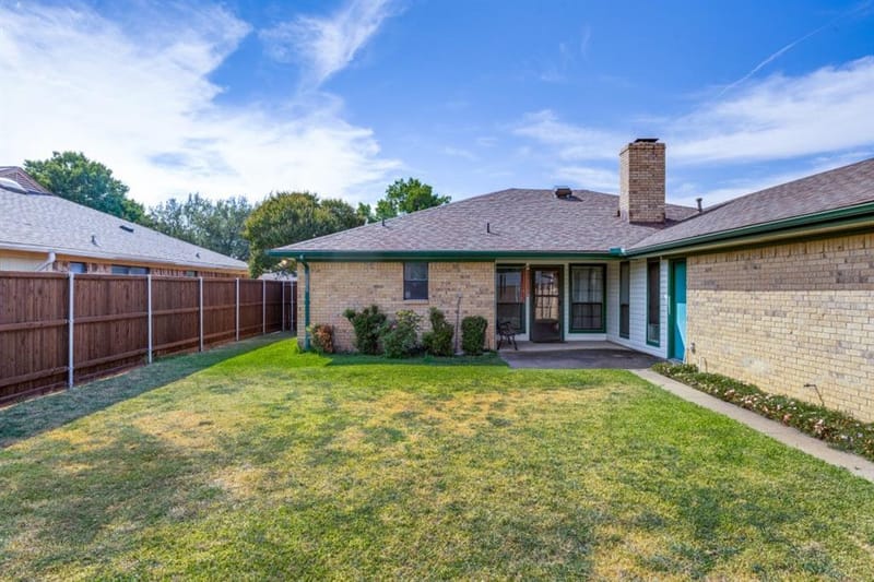 1721 Guildford Street, Garland TX 75044 - Photo 24